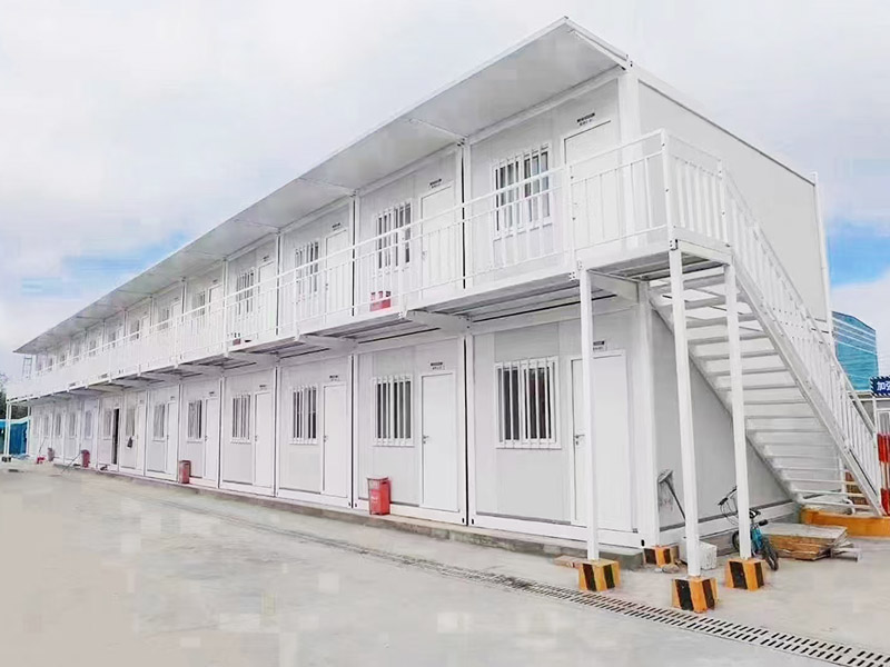 Projeto de Alojamento Modular em Contêineres de Grande Escala