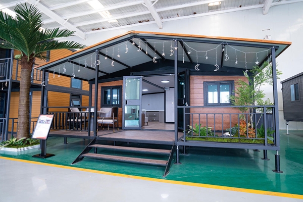 Casa expansível de asa dupla de 20 pés